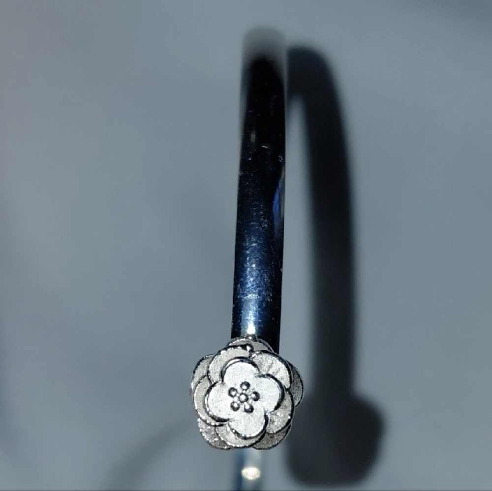 Chic Silver Women's Bracelet - Picture 5 of 9